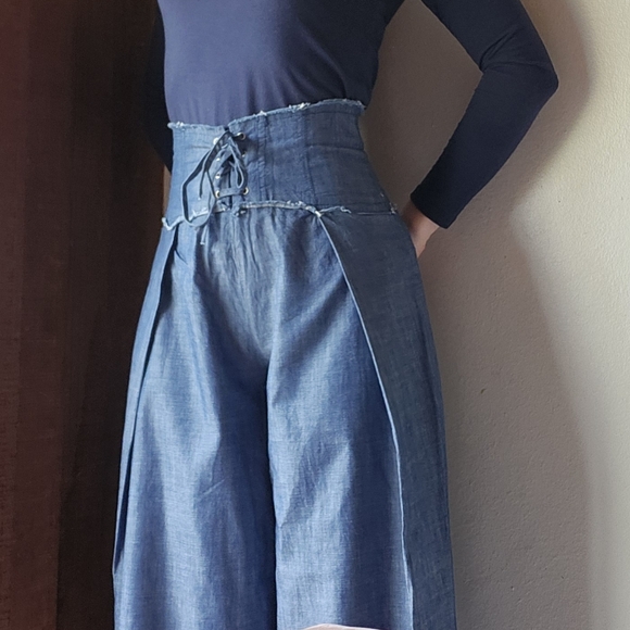 Do + B Wide Leg Lace Up Pants - Picture 3 of 5